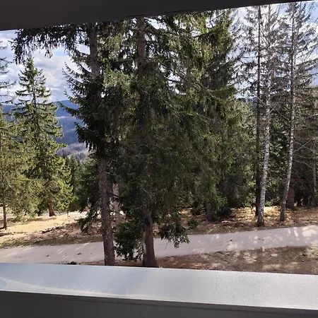 Plava Zlatar Lodge *